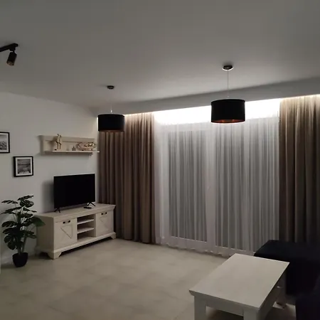 Czarno Bialy * ראסיבורז'