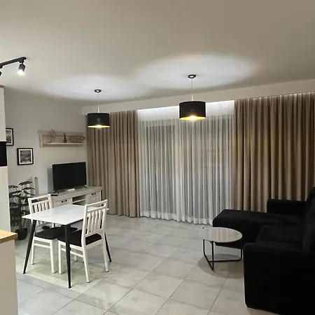 Apartment Czarno Bialy