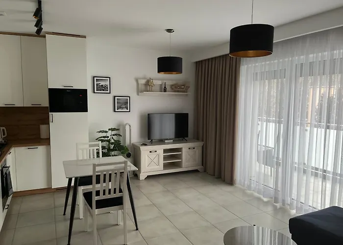 Czarno Bialy דירה *